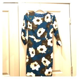3/4 sleeve green floral dress
